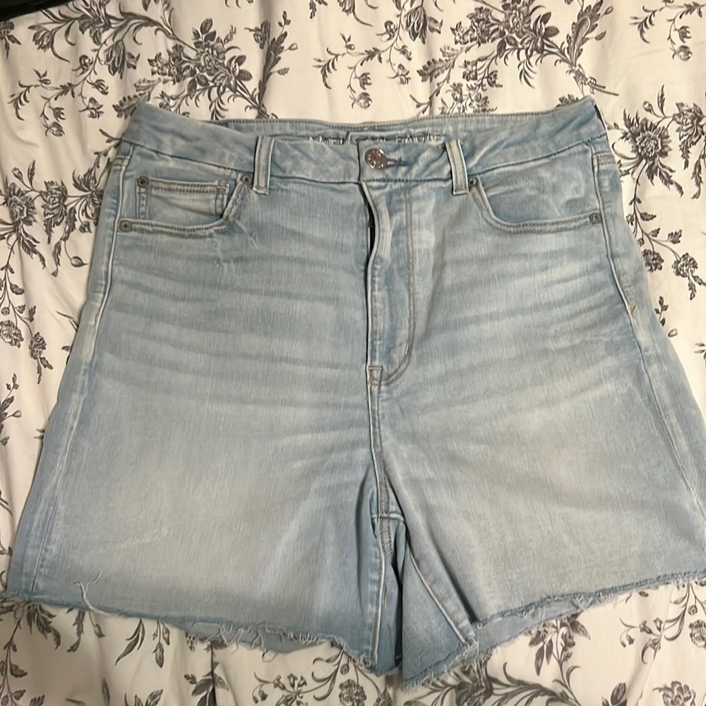 American Eagle Curvy Hi Rise Shortie Jean Shorts Size 14